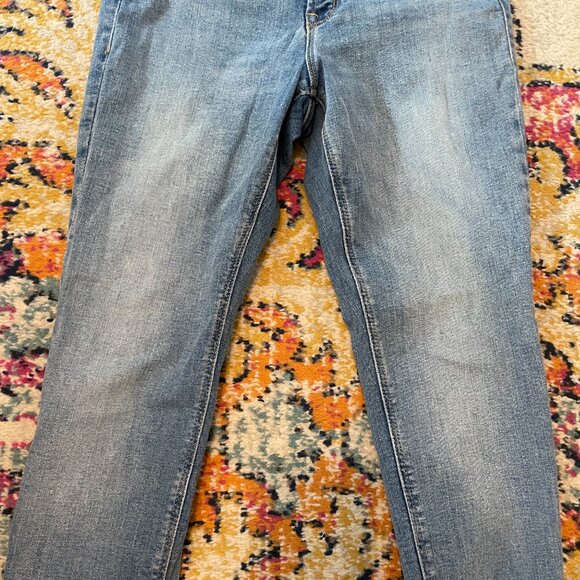 Old Navy Rockstar Super Skinny Mid-Rise Size 6 - Picture 2 of 7